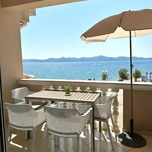 Apartman Punta, Zára