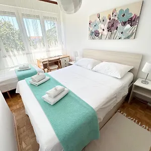 Mira Apartament